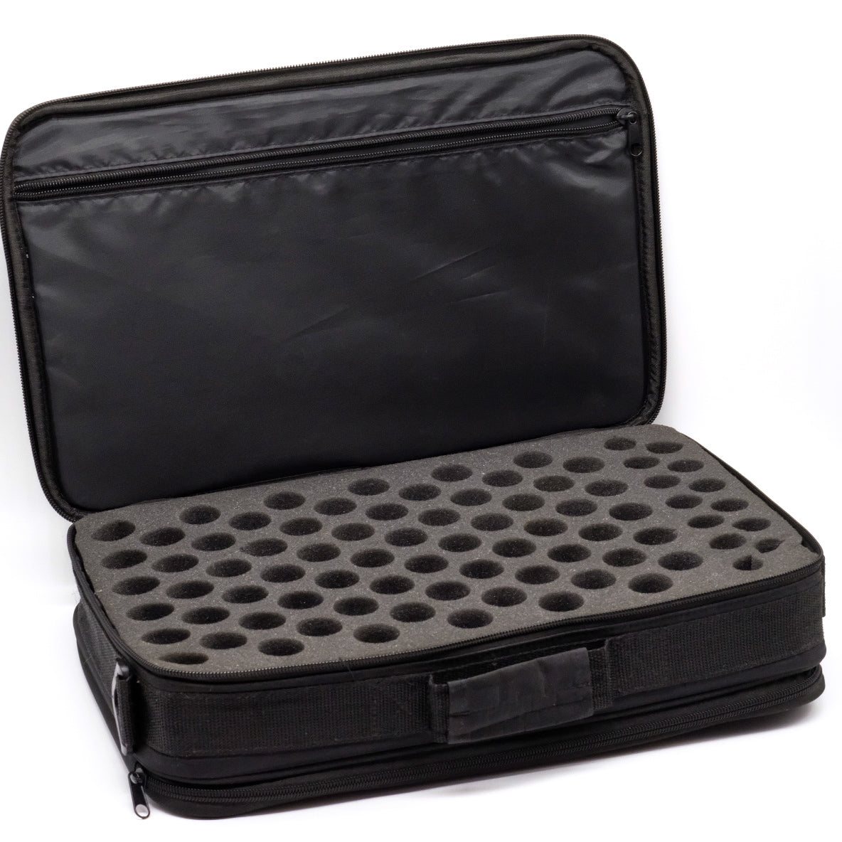 Valise de transport doTERRA pour 77 huiles essentielles – usagée