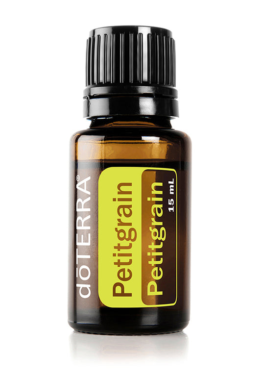 Bouteille de 15 ml d’huile essentielle Petitgrain doTERRA, flacon ambré avec étiquette vert lime et bouchon noir.