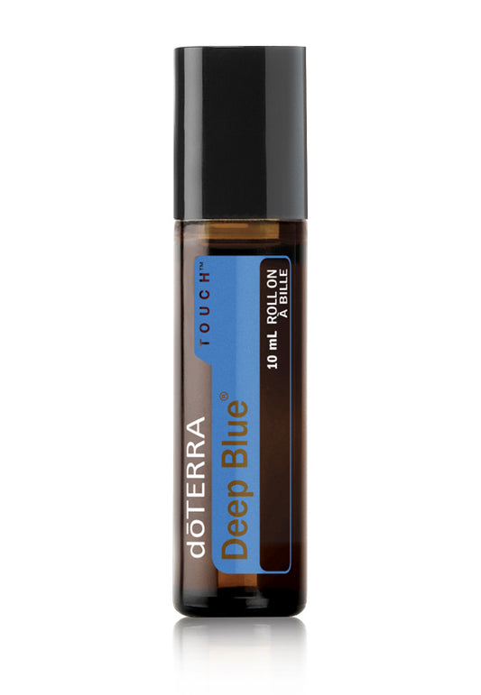 Rouleau à bille Deep Blue Touch doTERRA 10 ml, flacon ambré avec étiquette bleue et bouchon noir.